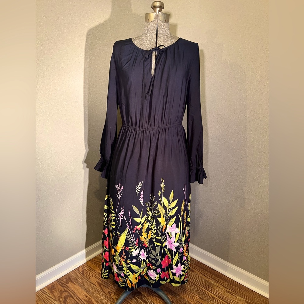 Gap Floral Black Midi Dress, size Medium